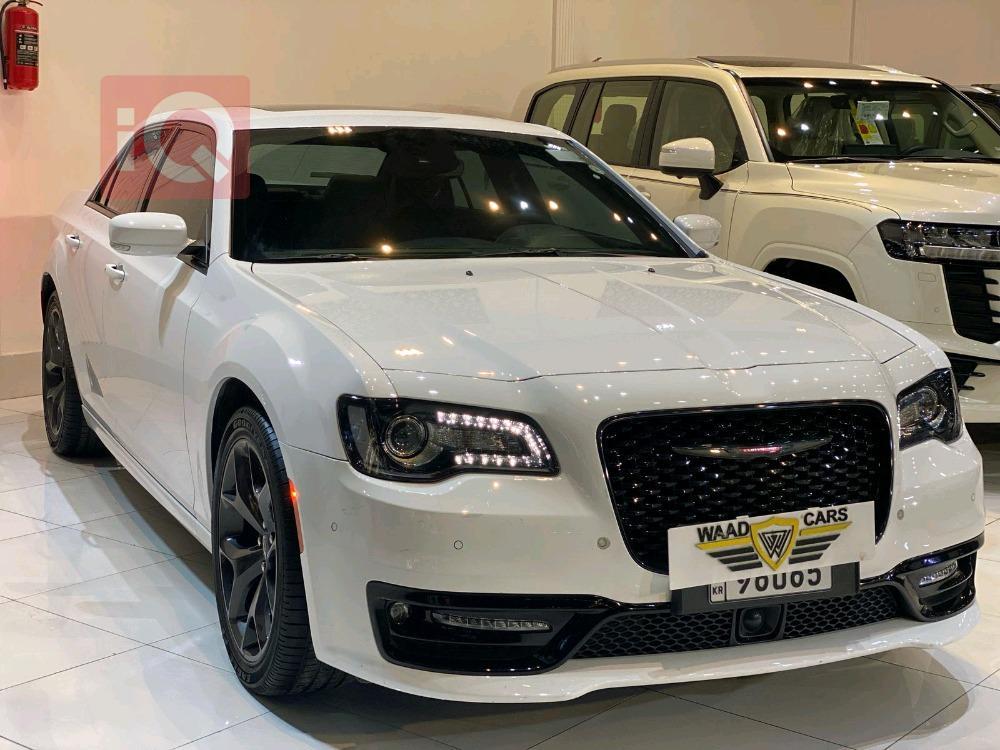 کرایسلەر 300
